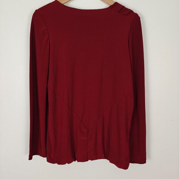 Adrienne Vittadini Rutched Shoulder Bubble Hem Dark Red Blouse Size M Flowy Chic - Picture 4 of 8